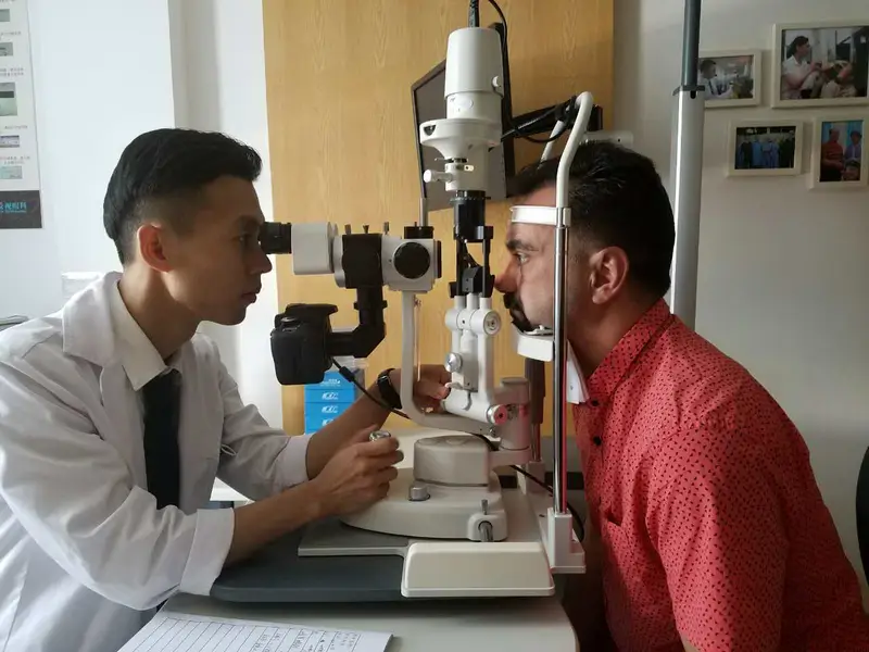 Tratamiento con Células Madre para Retinopatia Pigmentaria .
